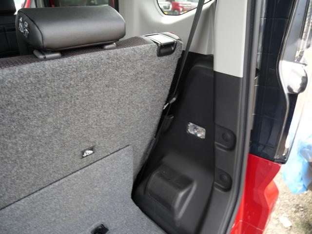 スペーシアカスタム カスタム HYBRID XSターボ 純正ナビ 全方位カメラ スズキセーフティーサポート バックカメラ Bluetooth スライドドア 禁煙車 純正ナビ プッシュスタート シートヒーター オートエアコン 衝突安全ボディ アイドリングストップ 横滑り防止機能(41枚目)