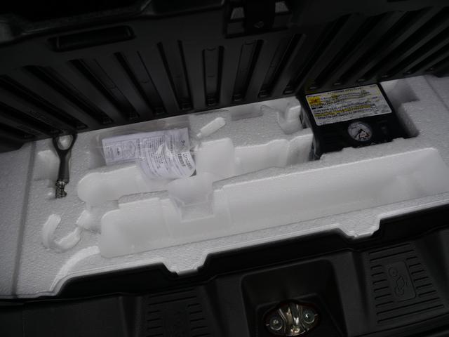 スペーシアカスタム カスタム HYBRID XSターボ 純正ナビ 全方位カメラ スズキセーフティーサポート バックカメラ Bluetooth スライドドア 禁煙車 純正ナビ プッシュスタート シートヒーター オートエアコン 衝突安全ボディ アイドリングストップ 横滑り防止機能(44枚目)