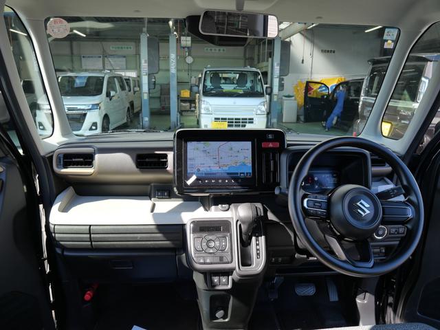 スペーシア HYBRID X 純正9インチナビ 全方位カメラ オットマン スズキセーフティーサポート 純正ナビ Bluetooth バックカメラ オートライト スライドドア 禁煙車 プッシュスタート シートヒーター オートエアコン 衝突被害軽減システム 横滑り防止機能(8枚目)