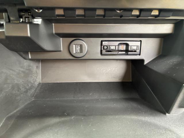 ソリオバンディット バンディット HYBRID SV ナビ 全方位C ドラレコ ドライブレコーダー バックカメラ オートライト Bluetooth スライドドア 純正ナビ プッシュスタート シートヒーター オートエアコン ETC スズキセーフティーサポート アイドリングストップ(28枚目)