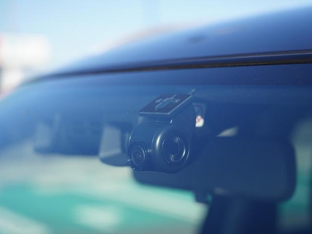 イグニス HYBRID MF 4型 8インチナビ ETC 全方位カメラ バックカメラ オートライト Bluetooth 純正ナビ プッシュスタート シートヒーター オートエアコン ETC スズキセーフティーサポート アイドリングストップ 横滑り防止機能 衝突安全ボディ(12枚目)