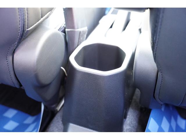 イグニス HYBRID MF 4型 8インチナビ ETC 全方位カメラ バックカメラ オートライト Bluetooth 純正ナビ プッシュスタート シートヒーター オートエアコン ETC スズキセーフティーサポート アイドリングストップ 横滑り防止機能 衝突安全ボディ(39枚目)