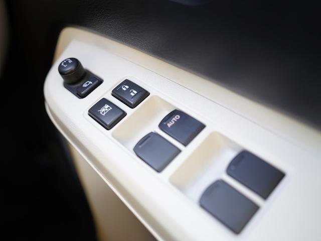 �p���[�E�C���h�E�Ɠd���h�A�~���[�̑���X�C�b�`�ł��I