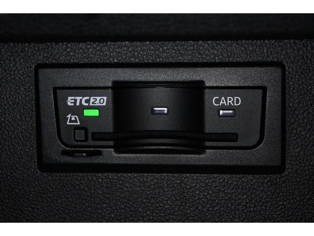 ＴＤＩ　スタイルデザインパッケージ　フォルクスワーゲン認定中古車保証　ナビゲーション　バックカメラ　クリアランスソナー　ブライドスポットモニター　電動リアゲート(17枚目)