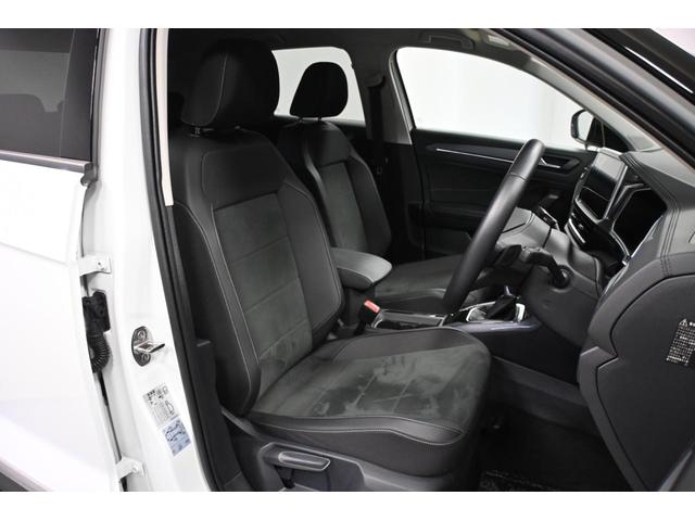 Ｔ－ロック ＴＳＩ　スタイル　フォルクスワーゲン認定中古車保証　純正ナビゲーション　ブラインドスポットモニター　バックカメラ　ＬＥＤヘッドライト　ＥＴＣ２．０（8枚目）