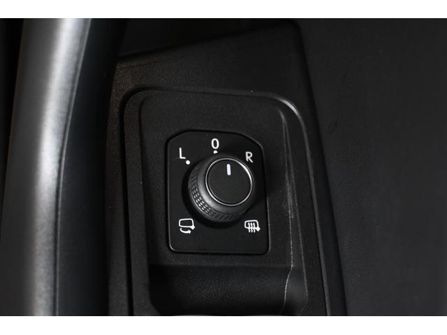 Ｔ－ロック ＴＳＩ　スタイル　フォルクスワーゲン認定中古車保証　純正ナビゲーション　ブラインドスポットモニター　バックカメラ　ＬＥＤヘッドライト　ＥＴＣ２．０（21枚目）