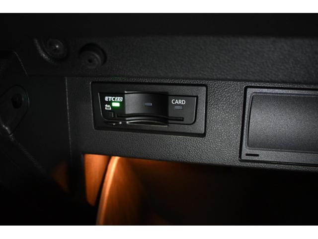 T-ロック TDI ブラックスタイル フォルクスワーゲン認定中古車保証 純正ナビゲーション ブラインドスポットモニター バックカメラ LEDヘッドライト ETC2.0(19枚目)