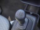 キャリイトラック ＫＣエアコンパワステ　４ＷＤ　５速ＭＴ　衝突被害軽減システム　４ＷＤ　５速ＭＴ　衝突被害軽減システム　３方開　オートライト　ＡＭＦＭラジオ　ドアバイザー　スペアタイヤ　横滑り防止機能　衝突安全ボディ（5枚目）