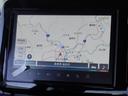 【ナビ】ナビ付いてます。初めての旅先やドライブでも安心して目的地まで案内してくれます。お近くのスズキ自販島根までお越しください。