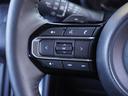 【ステアリングスイッチ】ステアリング周りでのスイッチ操作が行えますので、走行中でも各種操作可能です。お近くのスズキ自販島根までお越しください。