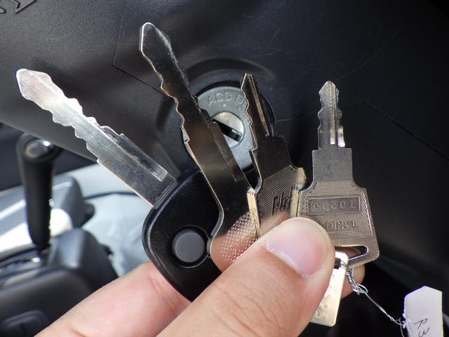 キャリイトラック 低温冷凍車 1WAY ★庫内設定温度範囲+20℃〜-20℃★バックカメラ★ETC2.0車載器★2DINナビ装着用庫内温度調整スイッチ取付キット★木製スノコ★キーレスエントリー★AUTOライト★(42枚目)