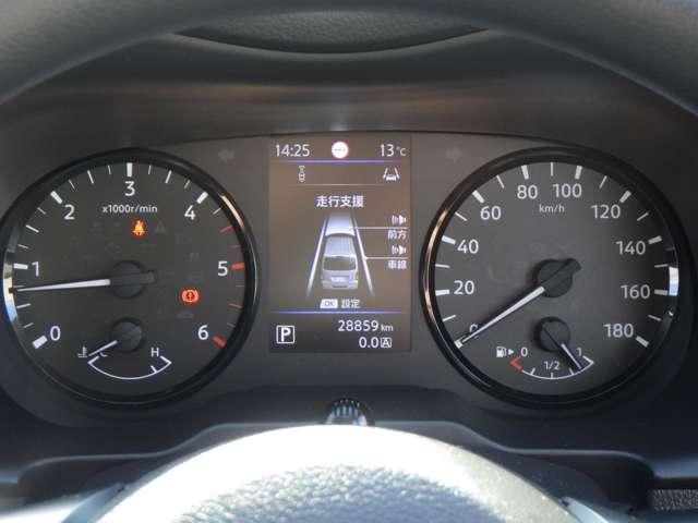 キャラバン ロングDX ★3人乗り★最大積載量1,250kg★2.4Lディーゼルターボ★純正メモリーナビ★バックカメラ★ETC車載器★衝突被害軽減ブレーキ★障害物センサー★車線逸脱警報★(12枚目)