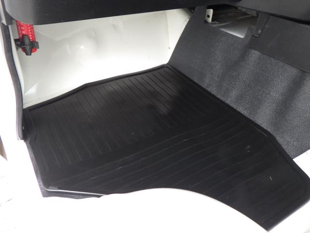 ハイゼットトラック 多目的ダンプ　★４速ＡＴ★パートタイム４ＷＤ★多目的電動ダンプ★キーレスエントリー★運転席Ｐ／Ｗ★タイヤ４本＋スペアタイヤ新品へ交換済み★走行距離３５０００ｋｍ★（63枚目）