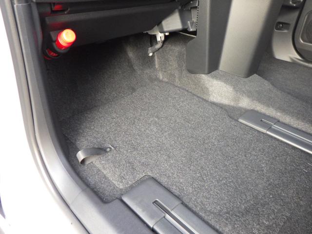 タント ファンクロスターボ　届出済未使用車／純正９インチＤオーディオ（41枚目）