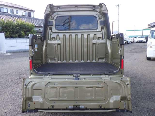 ハイゼットカーゴ デッキバンＧ　ＳＡＩＩＩ　衝突被害軽減ブレーキ／純正ＣＤチューナー（6枚目）