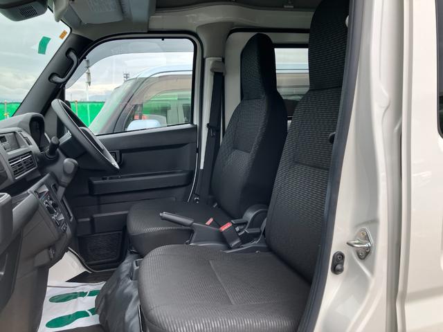 ハイゼットカーゴ デラックス　４ＷＤ　ＣＶＴ　ドライブレコーダー　スマートアシスト・コーナーセンサー・３モード電子制御４ＷＤ（ＣＶＴ車）・荷室長１，９１５ｍｍ・荷室幅１，４１０ｍｍ・荷室高１，２５０ｍｍ・ハロゲンヘッドランプ・マニュアルエアコン（12枚目）