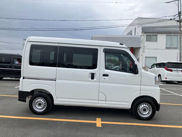 ハイゼットカーゴ デラックス　４ＷＤ　ＣＶＴ　ドライブレコーダー　スマートアシスト・コーナーセンサー・３モード電子制御４ＷＤ（ＣＶＴ車）・荷室長１，９１５ｍｍ・荷室幅１，４１０ｍｍ・荷室高１，２５０ｍｍ・ハロゲンヘッドランプ・マニュアルエアコン（18枚目）