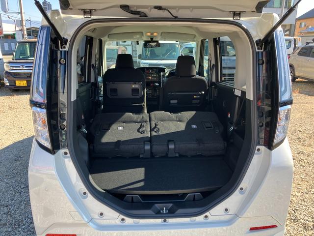 トール カスタムG ターボ ディスプレイオーディオ スマートアシスト・LEDヘッドランプ・LEDフォグ・両側パワースライドドア・オートエアコン・パーキングブレーキ解除忘れ防止ブザー・ヘッドランプ自動消灯システム・プッシュエンジンスタート(17枚目)