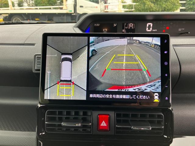 タント カスタムＲＳ　１０インチナビ　パノラマモニター　スマートアシスト・ＬＥＤヘッドライト・１５インチアルミホイール・両側パワースライドドア・ＵＳＢソケット・運転席助手席シートヒーター・レザー調Ｘフルファブリックシート・本革巻ステアリングホイール（8枚目）