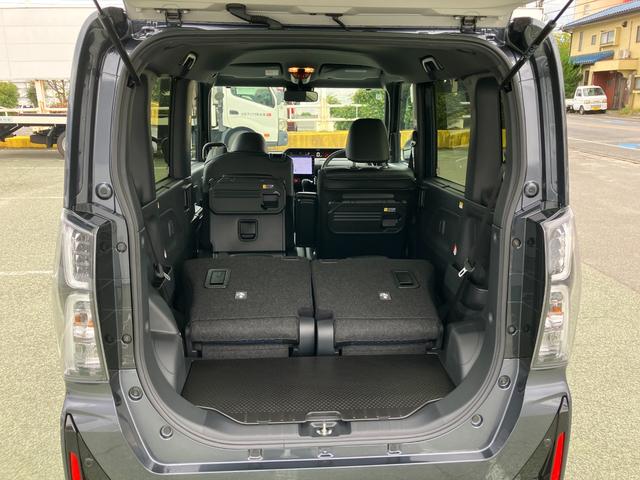 タント カスタムＲＳ　１０インチナビ　パノラマモニター　スマートアシスト・ＬＥＤヘッドライト・１５インチアルミホイール・両側パワースライドドア・ＵＳＢソケット・運転席助手席シートヒーター・レザー調Ｘフルファブリックシート・本革巻ステアリングホイール（17枚目）