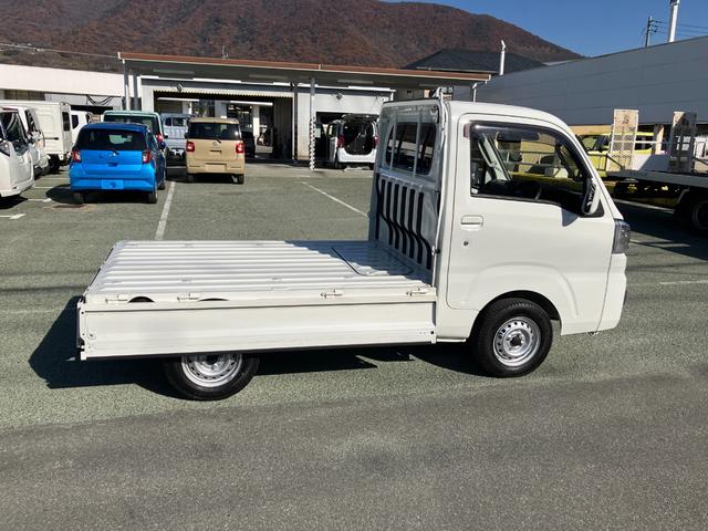 ハイゼットトラック エクストラSAIIIt CDデッキ AT 4WD(17枚目)