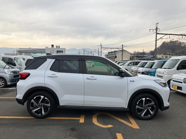 ロッキー プレミアムG HEV 純正ナビゲーション ドラレコ スマートアシスト・コーナーセンサー・ハイブリッド専用17インチアルミ・LEDヘッドランプ・(自動消灯システム)・シーケンシャルターンランプ・オートエアコン・運転席助手席シートヒーター(20枚目)