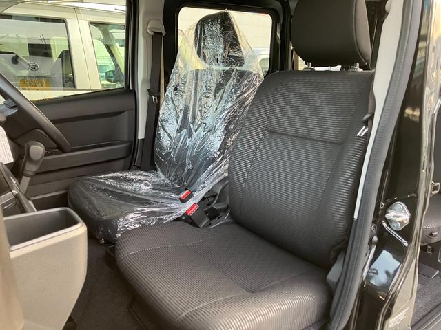 ハイゼットカーゴ クルーズターボ 4WD CVT 純正ナビ バックモニター スマートアシスト・コーナーセンサー・3モード電子制御4WD(CVT車)・直列3気筒インタークーラーターボ・ハロゲンヘッドランプ・マニュアルエアコン・電動格納ミラー(12枚目)