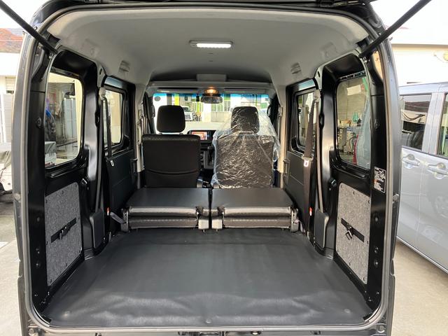 ハイゼットカーゴ クルーズターボ 4WD CVT 純正ナビ バックモニター スマートアシスト・コーナーセンサー・3モード電子制御4WD(CVT車)・直列3気筒インタークーラーターボ・ハロゲンヘッドランプ・マニュアルエアコン・電動格納ミラー(16枚目)