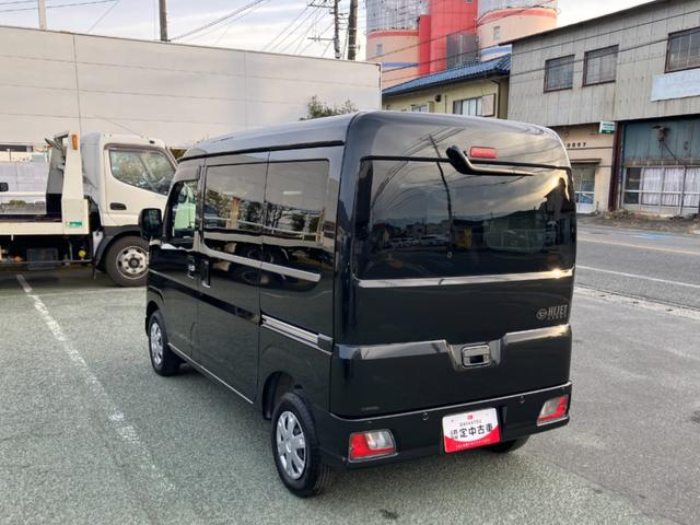 ハイゼットカーゴ クルーズターボ 4WD CVT 純正ナビ バックモニター スマートアシスト・コーナーセンサー・3モード電子制御4WD(CVT車)・直列3気筒インタークーラーターボ・ハロゲンヘッドランプ・マニュアルエアコン・電動格納ミラー(22枚目)