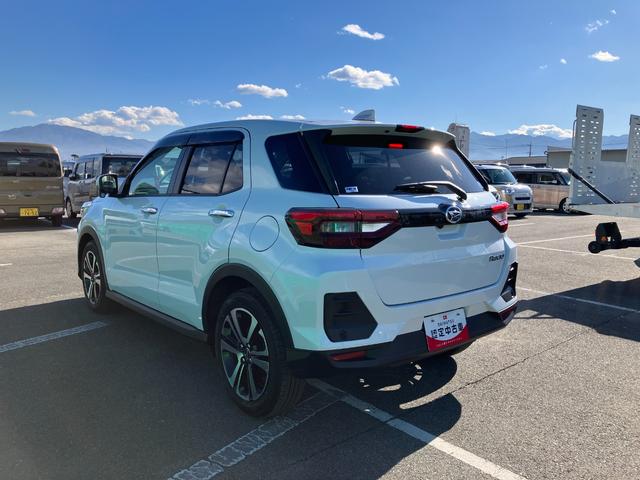 ロッキー プレミアム　９インチナビ　ドライブレコーダー　スマートアシスト・１７インチアルミ・ＬＥＤヘッドランプ・ＬＥＤフォグ・シーケンシャルターンランプ・プッシュエンジンスタート・オートエアコン・ＬＥＤフットランプ・ＵＳＢソケット（23枚目）