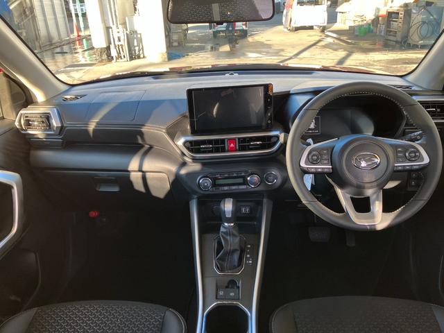 ロッキー プレミアムG ディスプレイオーディオ装備 Pモニター スマートアシスト・コーナーセンサー・17インチアルミ・LEDヘッドランプ・(自動消灯システム)・オートエアコン・プッシュエンジンスタート(6枚目)