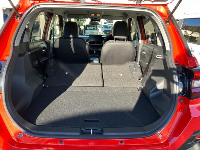 ロッキー プレミアムG ディスプレイオーディオ装備 Pモニター スマートアシスト・コーナーセンサー・17インチアルミ・LEDヘッドランプ・(自動消灯システム)・オートエアコン・プッシュエンジンスタート(17枚目)