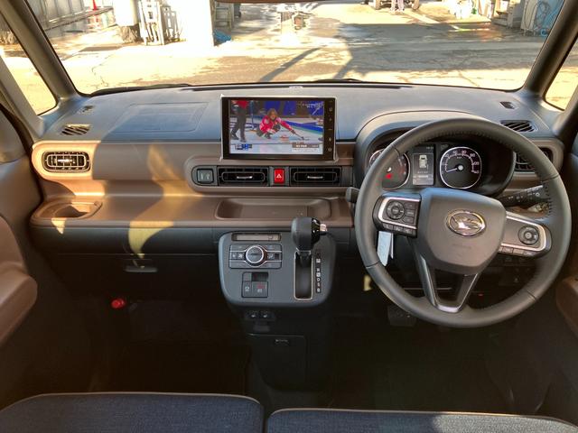 ムーヴキャンバス セオリーＧターボ　４ＷＤ　ディスプレイオーディオ　Ｐモニター　キーレス　スマートキー　４ＷＤ　エアバッグ　ＡＢＳ　ターボ車　両電動スライドドア　オートエアコン　パワーウィンドウ（6枚目）