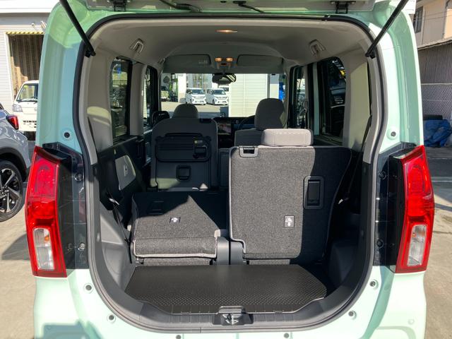 タント Ｘ　９インチディスプレイオーディオ　パノラマモニター　スマートアシスト・ＬＥＤヘッドライト・プッシュボタンスタート・オートエアコン・左側パワースライドドア・電動パーキングブレーキ・ＵＳＢソケット・運転席助手席シートヒーター（16枚目）