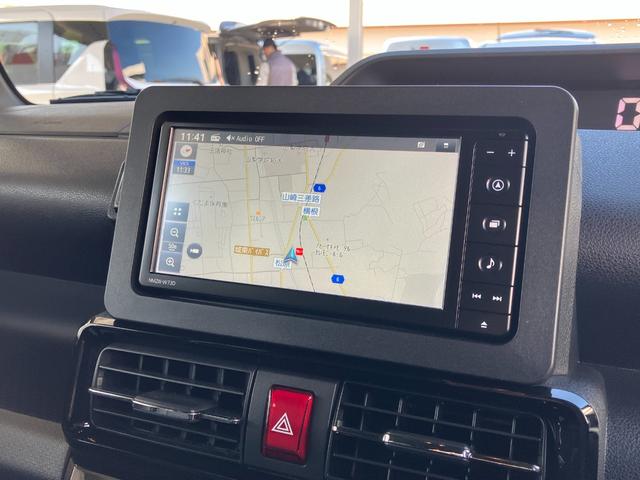 タント カスタムＲＳ　純正ナビゲーション　バックモニター　スマートアシスト・ＬＥＤヘッドライト・１５インチアルミホイール・両側パワースライドドア・ＵＳＢソケット・運転席助手席シートヒーター・レザー調Ｘフルファブリックシート・本革巻ステアリングホイール（7枚目）