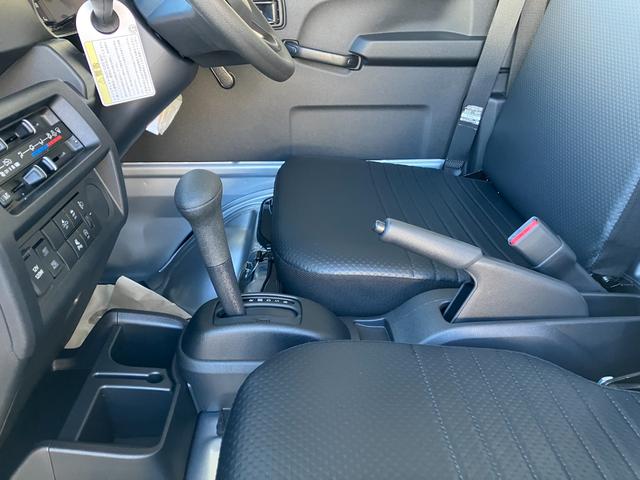 ハイゼットトラック スタンダード　４ＷＤ　ＣＶＴ　ＡＭ／ＦＭラジオデッキ　スマートアシスト・切り替え式４ＷＤ（ＣＶＴ車）・荷台フロア長２，０３０ｍｍ・荷台幅１，４１０ｍｍ・防錆鋼鈑・ハロゲンヘッドランプ・マニュアルエアコン（9枚目）