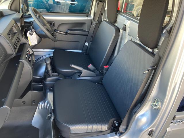 ハイゼットトラック スタンダード　４ＷＤ　ＣＶＴ　ＡＭ／ＦＭラジオデッキ　スマートアシスト・切り替え式４ＷＤ（ＣＶＴ車）・荷台フロア長２，０３０ｍｍ・荷台幅１，４１０ｍｍ・防錆鋼鈑・ハロゲンヘッドランプ・マニュアルエアコン（12枚目）