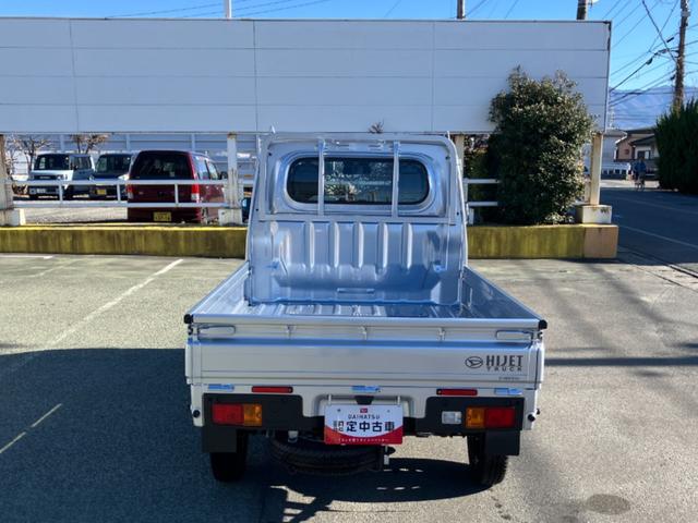 ハイゼットトラック スタンダード　４ＷＤ　ＣＶＴ　ＡＭ／ＦＭラジオデッキ　スマートアシスト・切り替え式４ＷＤ（ＣＶＴ車）・荷台フロア長２，０３０ｍｍ・荷台幅１，４１０ｍｍ・防錆鋼鈑・ハロゲンヘッドランプ・マニュアルエアコン（21枚目）