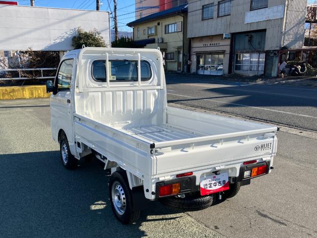 ハイゼットトラック スタンダード 4WD MT AM/FMラジオデッキ スマートアシスト・荷台フロア長2,030mm・荷台幅1,410mm・防錆鋼鈑・ハロゲンヘッドランプ・マニュアルエアコン(20枚目)