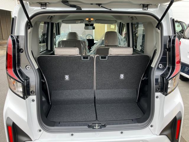 ムーヴ Ｘ　純正１０インチナビ　バックモニター　スマートアシスト・フルＬＥＤヘッドランプ・１４インチスチールホイール＆キャップ・マルチインフォメーションディスプレイ・キーフリー・左側パワースライドドア（15枚目）