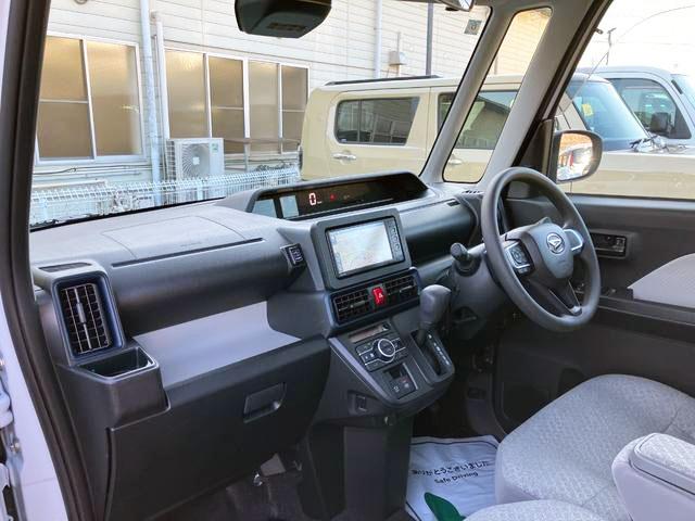 タント Ｘ　純正ナビゲーション　バックモニター　スマートアシスト・ＬＥＤヘッドランプ・ヘッドランプ自動消灯機能・プッシュエンジンスタート・セキュリティアラーム・オートエアコン・左側パワースライドドア・電動格納ドアミラー（6枚目）
