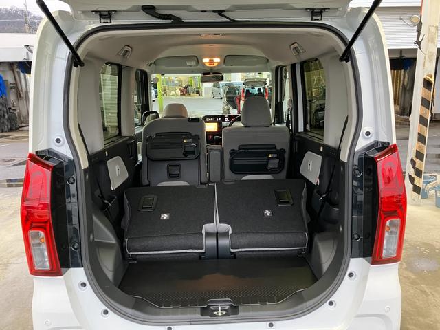 タント Ｘ　４ＷＤ　純正ナビゲーション　バックモニター　スマートアシスト・ＬＥＤヘッドランプ・ヘッドランプ自動消灯機能・プッシュエンジンスタート・セキュリティアラーム・オートエアコン・左側パワースライドドア・電動格納ドアミラー（17枚目）