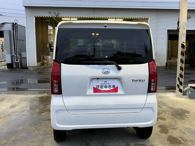 タント Ｘ　４ＷＤ　純正ナビゲーション　バックモニター　スマートアシスト・ＬＥＤヘッドランプ・ヘッドランプ自動消灯機能・プッシュエンジンスタート・セキュリティアラーム・オートエアコン・左側パワースライドドア・電動格納ドアミラー（24枚目）