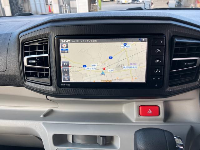 ミライース Ｘ　ＳＡＩＩＩ　純正ナビゲーション　バックモニター　スマートアシスト・コーナーセンサー・ＬＥＤヘッドランプ・キーレスエントリー・電動格納ドアミラー・自発光式デジタルメーター・マニュアルエアコン・パワードアロック・パワーウィンドウ（7枚目）