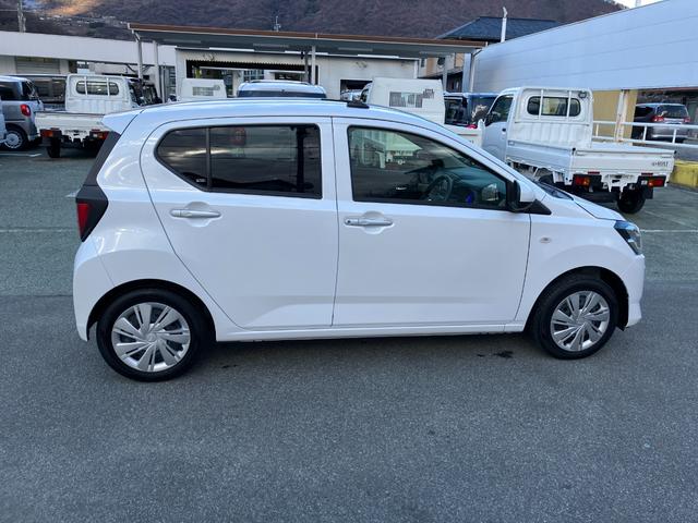 ミライース Ｘ　ＳＡＩＩＩ　純正ナビゲーション　バックモニター　スマートアシスト・コーナーセンサー・ＬＥＤヘッドランプ・キーレスエントリー・電動格納ドアミラー・自発光式デジタルメーター・マニュアルエアコン・パワードアロック・パワーウィンドウ（19枚目）