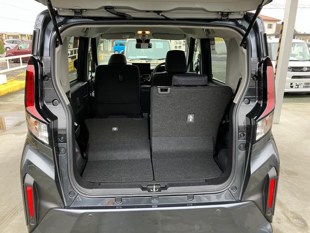 ムーヴ ＲＳ　純正１０インチナビ　パノラマモニター　スマートアシスト・フルＬＥＤヘッドランプ・ＬＥＤフォグランプ・１４インチアルミホイール・プッシュエンジンスタート両側パワースライドドア・ＵＳＢソケット（16枚目）