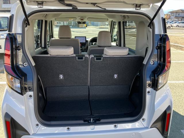 ムーヴ Ｘ　純正１０インチナビ　スマートアシスト・フルＬＥＤヘッドランプ・１４インチスチールホイール＆キャップ・マルチインフォメーションディスプレイ・キーフリー・左側パワースライドドア（15枚目）