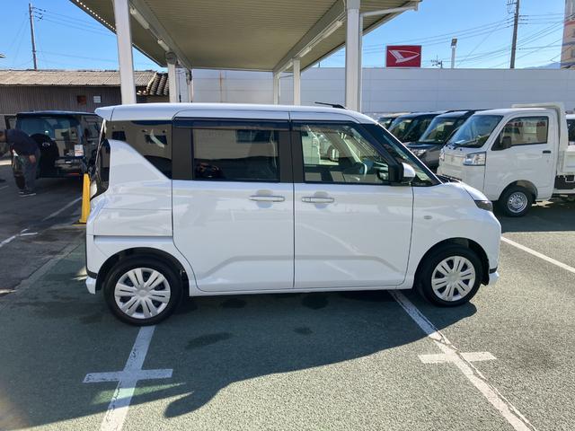 ムーヴ Ｘ　純正１０インチナビ　スマートアシスト・フルＬＥＤヘッドランプ・１４インチスチールホイール＆キャップ・マルチインフォメーションディスプレイ・キーフリー・左側パワースライドドア（20枚目）