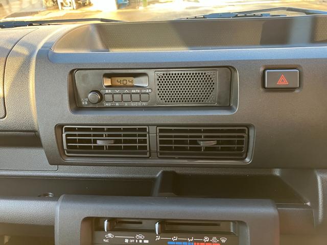 �I�[�f�B�I����̉摜�ł��B�R���_�C�n�c�ł͏����i�r�t����h�����R�t���̂��Ԃ��������p�ӂ��������܂��B�d���i�ɂ��P�N�Ԃ̕ۏ؂��t���Ă���܂��B