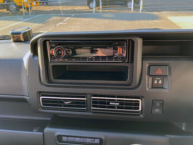 �I�[�f�B�I����̉摜�ł��B�R���_�C�n�c�ł͏����i�r�t����h�����R�t���̂��Ԃ��������p�ӂ��������܂��B�d���i�ɂ��P�N�Ԃ̕ۏ؂��t���Ă���܂��B